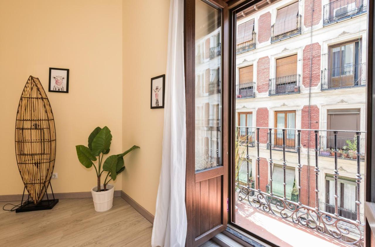 La Casa De Miguel Servet Madrid Buitenkant foto